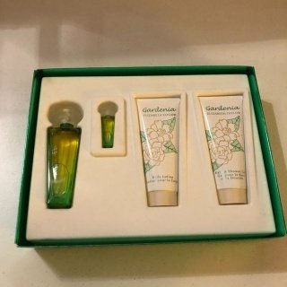 Gardenia Elizabeth Taylor Gift Set